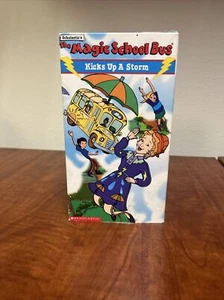 The Magic School Bus Kicks Up a Storm VHS Scholastic Kids VHS Tape Educational - Picture 1 of 3