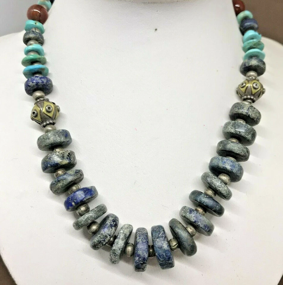 COLLANA ETNICA IN PIETRE DURE NATURALI TURCHESE E CORALLO  CHIUSURA IN ARGENTO - Immagine 1 di 4