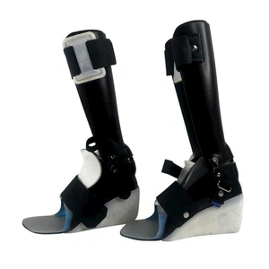 Cascade Adulto Taglia 7 - Tutore Caviglia e Piedi - Coppia - Foto 1 di 5