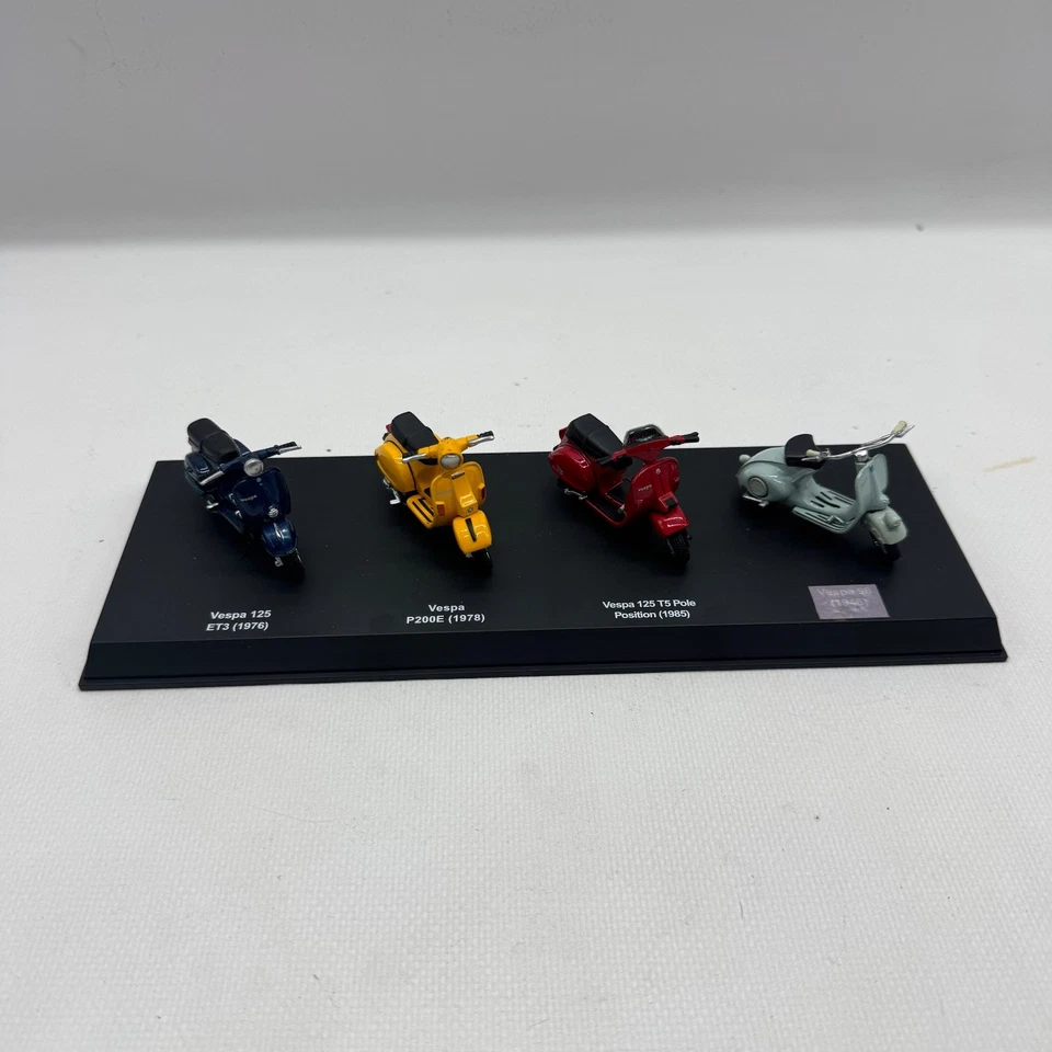 MODELLINO SCOOTER 4 VESPA 125 ET3 P200E 125 T5 POLE 98 NEWRAY SCALA 1:32 - Immagine 1 di 4
