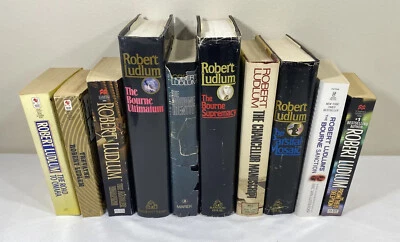 Mixed Lot of 10~Robert Ludlum and Eric V Lustbader~Bourne Series & More. HCDJ/PB - Image 1 of 4