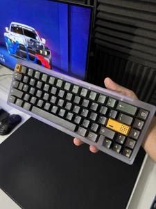 Parallel Array 65 PC With Multicolor Accent And Weight - Picture 1 of 3