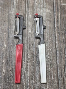 Pelapatate Girevole Vintage Rosso Westmark "Pomfix" - Made In West Germany - Foto 1 di 9