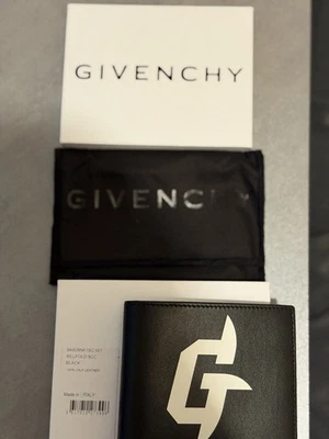 Cartera Givenchy Plegable Para Hombre - Diseño G Rider Foto 1 de 4