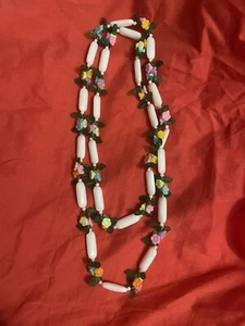 Vtg Plastic Flower Necklace Pink White Blue Acrylic Beaded Necklace 1950s? - Picture 1 of 11