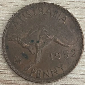 1952 A. Australian Penny Error Coin (#81) - Picture 1 of 2