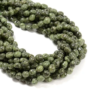Cuentas pepita de guijarro jaspe color peridoto tamaño 6 mm x 8-9 mm 15,5"" hilo - Imagen 1 de 2