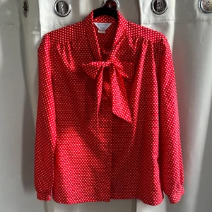 Vtg Sears Womens Top Size 14 Red Polka Dot Bow Neck Button Rockabilly Boho 17746 - Picture 1 of 7