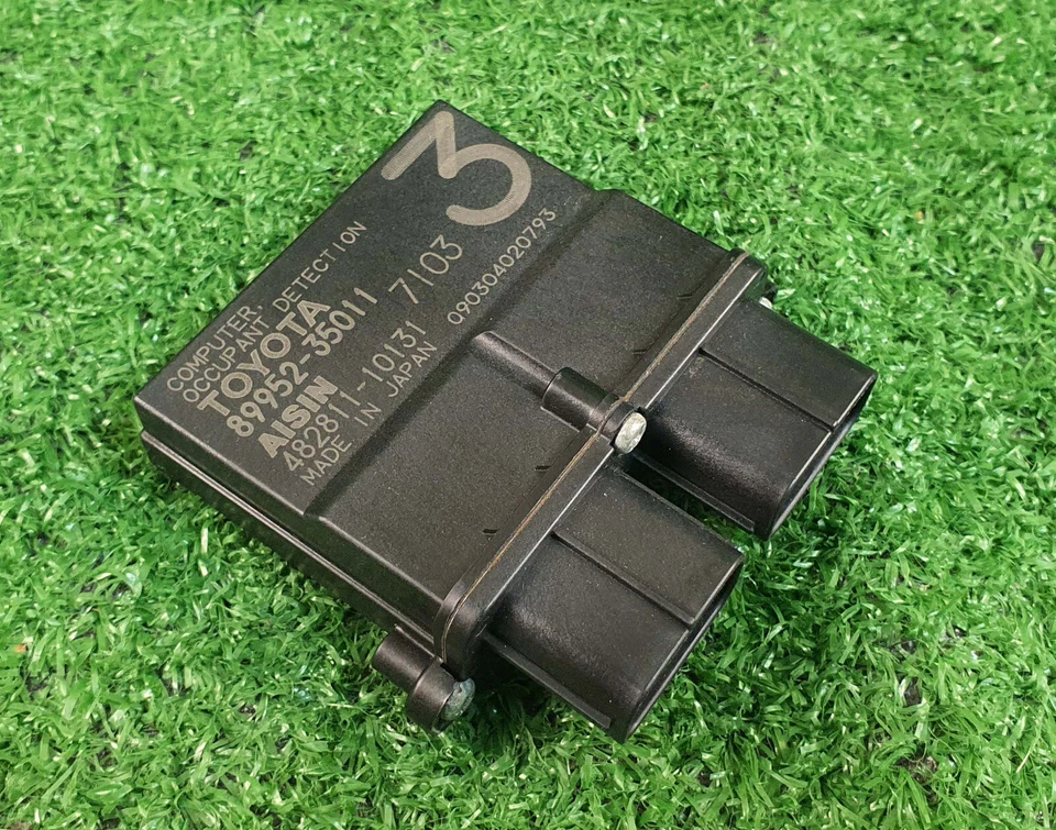 Módulo de detección de ocupación por computadora Toyota 89952-35011 OEM usado: se adapta a Scion Camry Foto 1 de 4