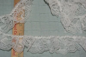 Borde de encaje con volantes blancos 2 pulgadas de ancho x 7 yardas costura artesanal envío rápido - Imagen 1 de 2