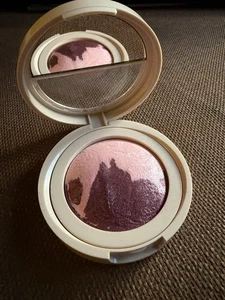 Laura Geller Baked Flambe Blush Sugar Plum  Cosmetic Makeup .17 Oz - Picture 1 of 4