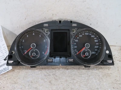 09 2009 Volkswagen CC Speedometer Speedo Cluster Canada KPH 142K OEM LKQ - Image 1 of 4