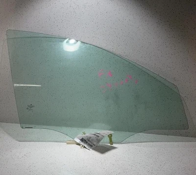 2000 2001 2002 2003 2004 2005 Dodge DODGE NEON Right Front Door Glass/window - Imagem 1 de 4