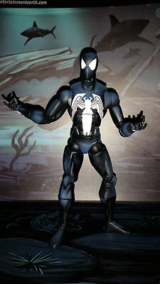 Marvel Legends 2008 Target Excl BLACK COSTUME SPIDER-MAN (RED HULK SERIES) Loose - Image 1 of 3