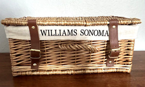 Williams Sonoma Wicker Picnic Basket, Handle, Cloth Lined, Leather Buckles