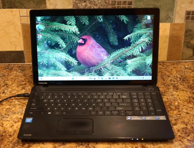 Edición 24H2 WIN 11PRO Pantalla Táctil Toshiba C55T-A5123@2.13GHz,8GB RAM 500GB HDD Foto 1 de 4