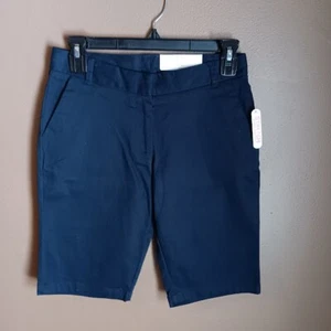 NEW Izod Approved Schoolwear Girls Navy Size 14 R Stretch Skinny Bermuda Shorts - Picture 1 of 8