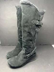 Baretraps Knee High Boots Women’s Sz 9M  Black Suede Wedge Heel Nexie. - Picture 1 of 7