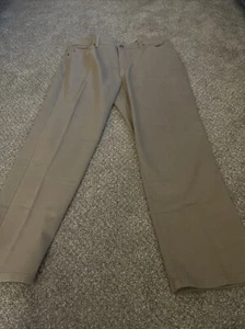 Gloria Vanderbilt Brown Stretch Classic Fit Pants Women’s 16 Stretch Short - Picture 1 of 5