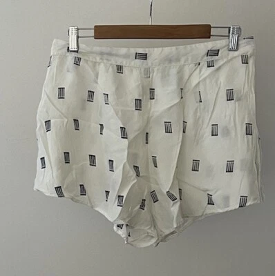 SIR The Label Shorts Size 3 AU 12 US 8 White Silk Boho Coastal Event Casual  - Image 1 of 4