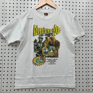 Vintage Wizard OF OZ Shirt White With Cheryl Youth Size 14/16 Fits 16.5x23 - Picture 1 of 17
