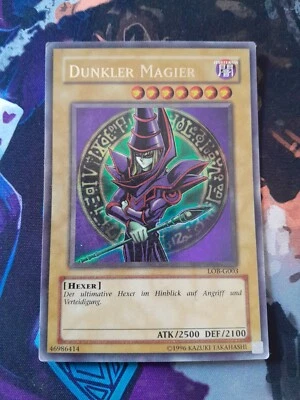 Dunkler Magier LOB-G003 Dark Magician Yu-Gi-Oh TCG Legend Of Blue Eyes  - Image 1 of 4