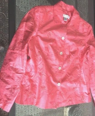 Chaqueta y pantalón de seda coral bordado y con cuentas Rafaella, talla pequeña 8 y 10 Foto 1 de 4