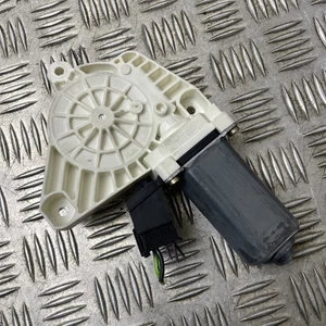 Moteur vitre avant conducteur Mercedes-Benz A W169 OSF P/N: 996145101 - Photo 1 sur 12