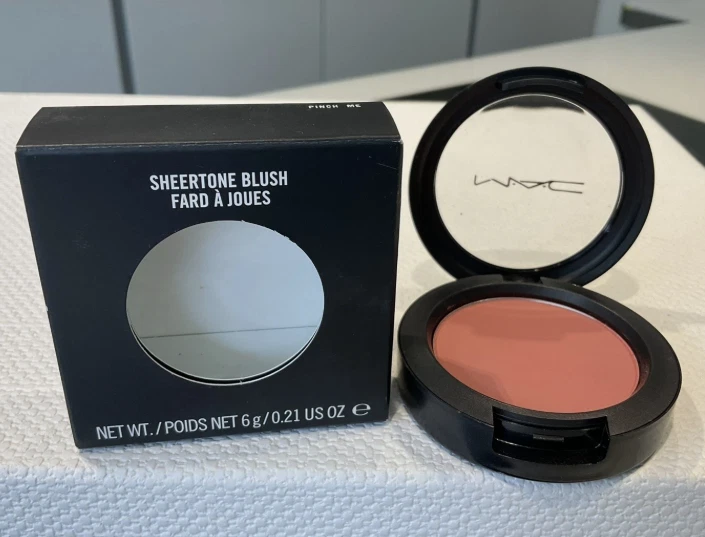 💕 MAC Sheertone Blush FARD A JOUES - Pinch Me - 6g - New & Boxed 💕 - Image 1 of 1