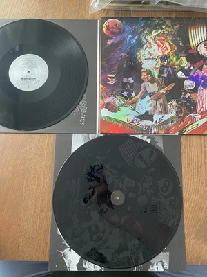 GREEN DAY LP x 2 Insomniac 25th Anniversary Edition FOILED SLEEVE + Etched Vinyl - Image 1 of 4