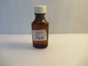 Fly Tying Liquid Wax makes dubbing very easy Fly Tying Wax - Picture 1 of 3