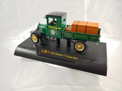 NIB SIGNATURE MODELS LIMITED  - SCALE MODEL CARS - 1923 Model TT-Saw Mill - Image 1 of 4