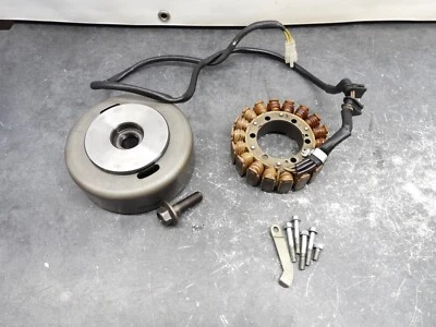 Honda Magna 700 VF700c 1984 estator y rotor 2813 Foto 1 de 4