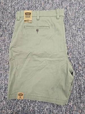 NEW Men's Foundry Comfort Stretch Pale Green Chino Short Size 50 Big & Tall - Image 1 of 4