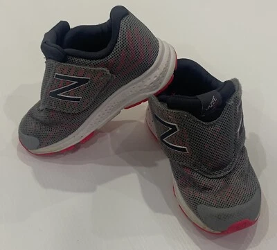 Toddler Boys / Girls NEW BALANCE VAZEE Sneakers Size US 7 - UK 6.5 Great Con - Image 1 of 4