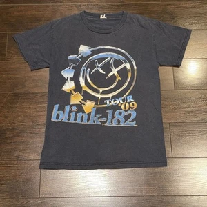 Vintage 2009 Blink-182 Concert Tour Band Shirt Men’s Size XS Black Double Sided - Picture 1 of 14