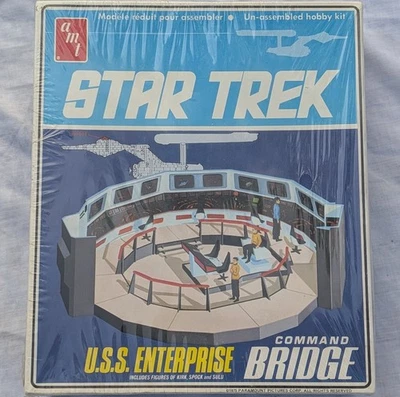 AMT Star Trek TOS Enterprise Command Bridge 1-32 1975 S950 New Sealed - Image 1 of 3