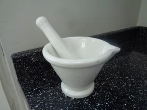 MAXWELL WILLIAMS PESTLE AND MORTAR - Picture 1 of 3