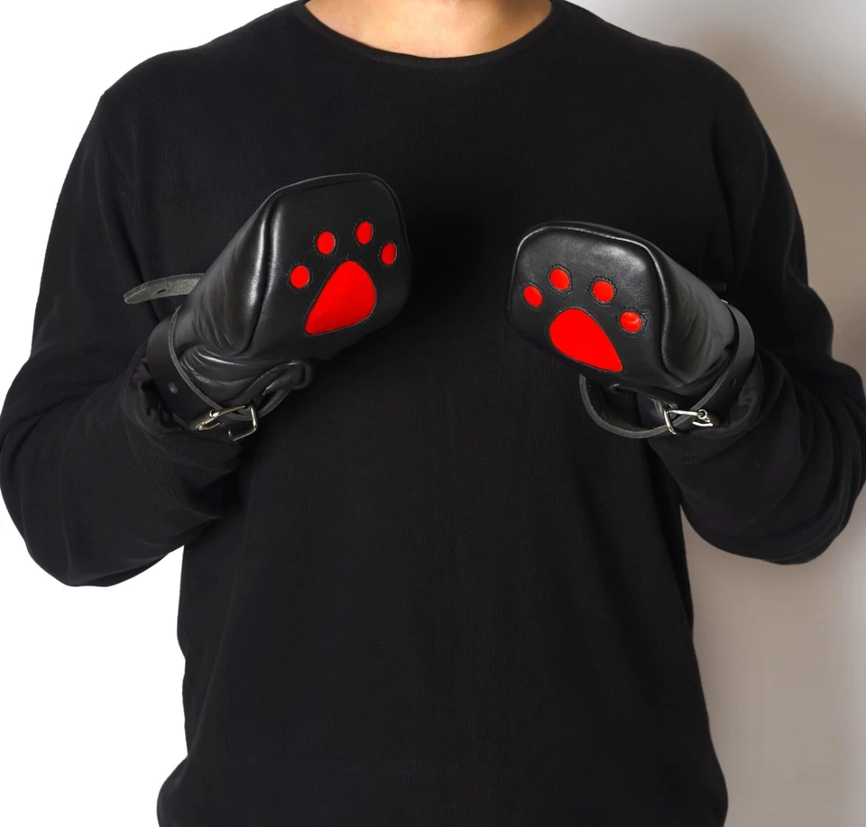 FOND OF MILITARY Unisex Sexy Bondage Gay Fist Black Mitts Leather Padded Lined Gloves BDSM