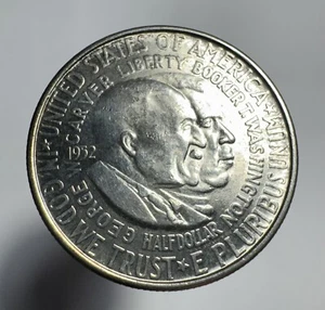 1952 US Mint silver half dollar, Booker T Washington/George Carver -0258 - Picture 1 of 2