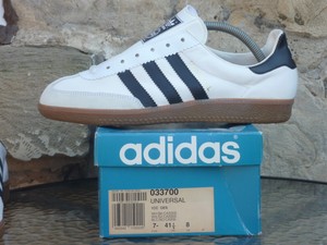 adidas universal patike