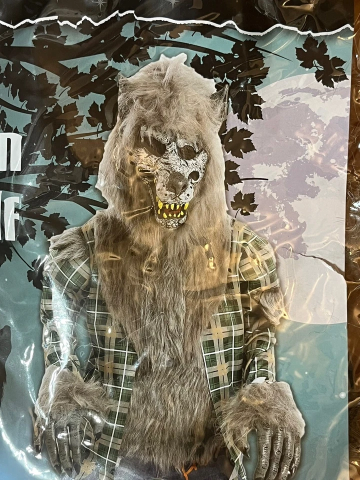 Boy Howling Werewolf Deluxe Costume w/Mask,Werewolf Claws Gloves,Boot Covers New - Image 1 of 4