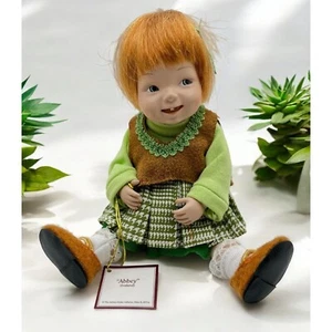 Ashton Drake Abbey Doll Ireland Hands Across The World International Collection - Picture 1 of 8