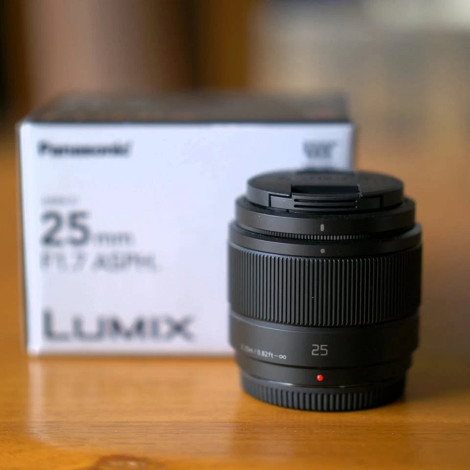Panasonic LUMIX G 25mm / F1.7 ASPH. Black H-H025-K Lens for MFT Black - image 1 of 3