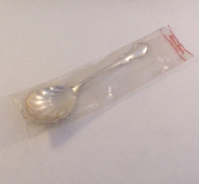 Hampton Court de Reed & Barton concha/cuchara de azúcar esterlina Foto 1 de 3