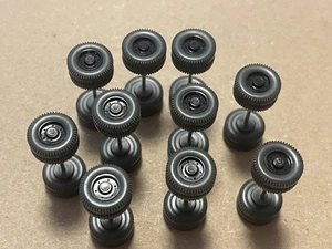 (A-9) Wiking LKW H0 1:87 Ersatzteile Räder Reifen Achsen 10 Stück - Bild 1 von 4
