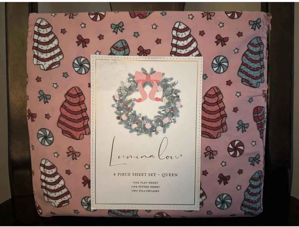 NEW Lumina Lou Pink Christmas Tree Snack Cake QUEEN Sheet Set , Little Debbie! - Image 1 of 1