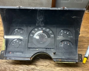 88 89 Chevy GMC 1500 2500 P/U Truck Gauge Cluster No Tach OBS 159K - Picture 1 of 10