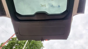 MERCEDES V-KLASSE W447 2014-2024 UNTERE HECKKLAPPENVERKLEIDUNG ABDECKUNG VERKLEIDUNG - Bild 1 von 7