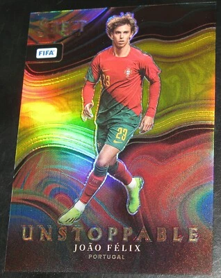 2022-23 Select FIFA Joao Felix UNSTOPPABLE Gold Prizm # 08/10 - Image 1 of 3